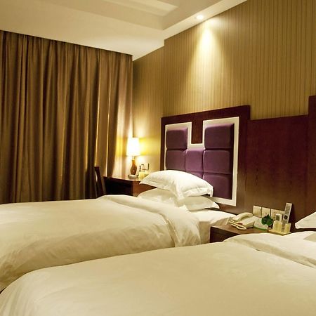 Yuwei Business Hotel Guilin Extérieur photo